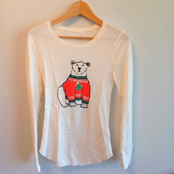 Old Navy Polar Bear Sweater - Picture 1 of 4
